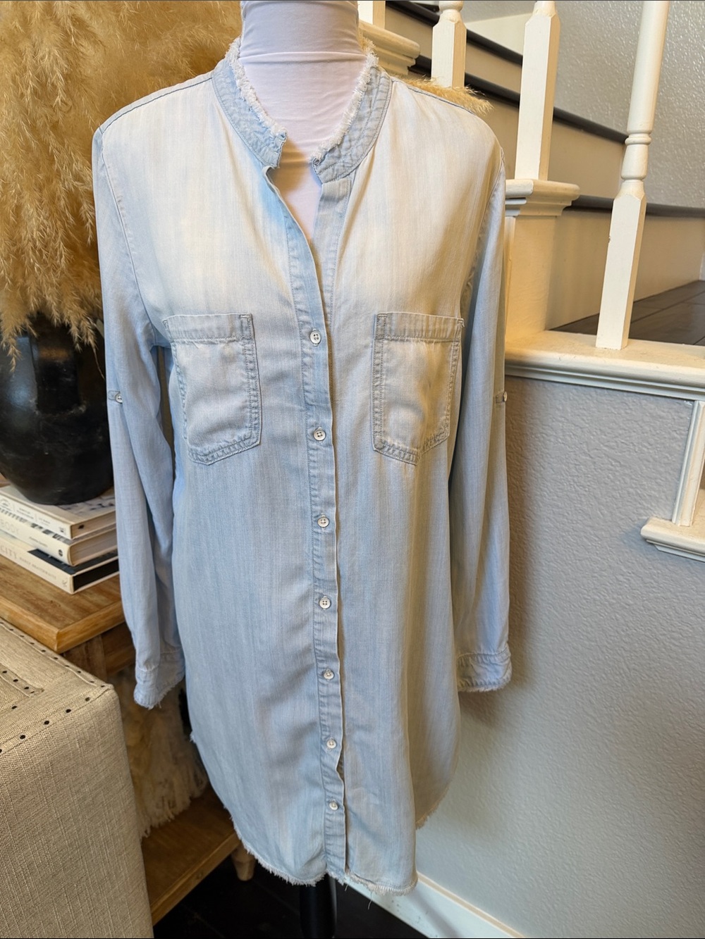 Anthropologie Cloth & Stone Denim Shirt Dress Frayed Hem Long Sleeve Size M - Picture 3 of 8